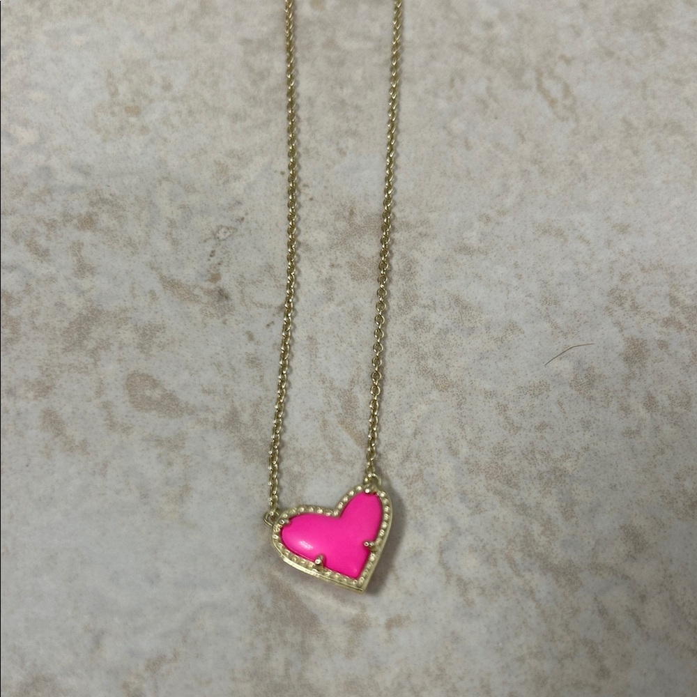 Kendra Scott Gold Chain Necklace with Hot Pink Heart Pendant